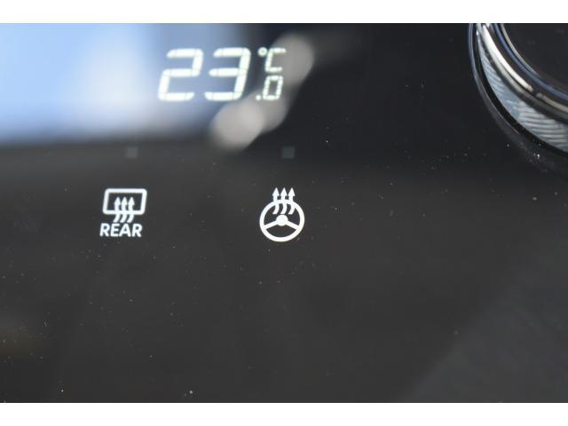 セレナ ｅ－パワー　ハイウェイスターＶ　１オナ　ＮＣ１２．３ナビ　防水シート　後席Ｍ　プロパイ　ＥＴＣ２．０　前後ドラレコ　アラモニ　インテリミラー　　ワイヤレス充電　両オートＳ　アダクティブＬＥＤヘッド　寒冷地　シート／ハンドルヒーター（12枚目）