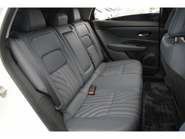 アリア Ｂ９　ｅ－４ＯＲＣＥ　リミテッド　純１２．３ナビ　前後ドラレコ　ガラスルーフ　プロパイ２．０　ＢＯＳＥ　ナッパ革　プロパイリモートパーキング　ＥＴＣ２．０　　インテリミラー　シート／ハンドルヒーター　オートバックドア　ワイヤレス充電（22枚目）