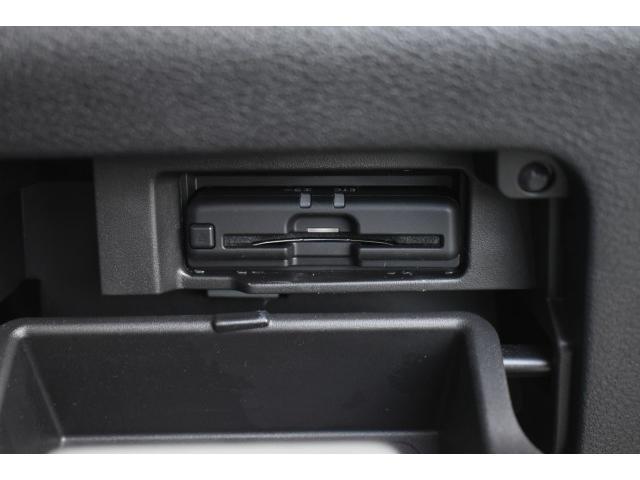 セレナ ｅ－パワー　ハイウェイスターＶ　１オナ　純１０ナビ　ＥＴＣ２．０　前後ドラレコ　プロパイ　アラモニ　インテリミラー　両オートＳ　ＬＥＤヘッド　寒冷地　シート／ハンドルヒーター　デュアルＡＣ　パックＡ　　コーナーセンサー　踏み間違い（13枚目）