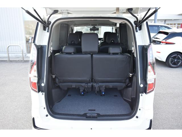 セレナ ｅ－パワー　ハイウェイスターＶ　１オナ　純１０ナビ　ＥＴＣ２．０　前後ドラレコ　プロパイ　アラモニ　インテリミラー　両オートＳ　ＬＥＤヘッド　寒冷地　シート／ハンドルヒーター　デュアルＡＣ　パックＡ　　コーナーセンサー　踏み間違い（27枚目）