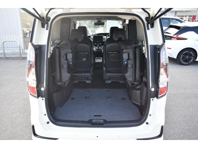 セレナ ｅ－パワー　ハイウェイスターＶ　１オナ　純１０ナビ　ＥＴＣ２．０　前後ドラレコ　プロパイ　アラモニ　インテリミラー　両オートＳ　ＬＥＤヘッド　寒冷地　シート／ハンドルヒーター　デュアルＡＣ　パックＡ　　コーナーセンサー　踏み間違い（29枚目）