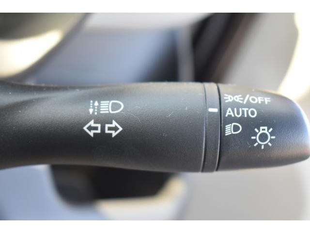 デイズ Ｘ　１オナ　純９インチナビ　フルセグＴＶ　ＥＴＣ　前後ドラレコ　アラウンドビューモニター　ＳＯＳコール　エマブレ　コーナーセンサー　踏み間違い防止　インテリキー（14枚目）