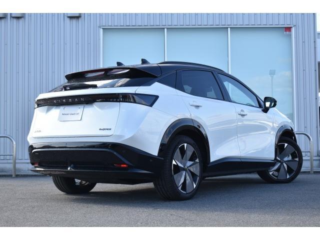 アリア Ｂ９　ｅ－４ＯＲＣＥ　プレミア　１オナ　純１２．３ナビ　ガラスルーフ　ＢＯＳＥ　ナッパ革　プロパイ２．０　前後ドラレコ　ＥＴＣ２．０　　インテリミラー　寒冷地　クリアビュー　ＬＥＤヘッド　オートバックドア　プロパイリモートパーキング（5枚目）