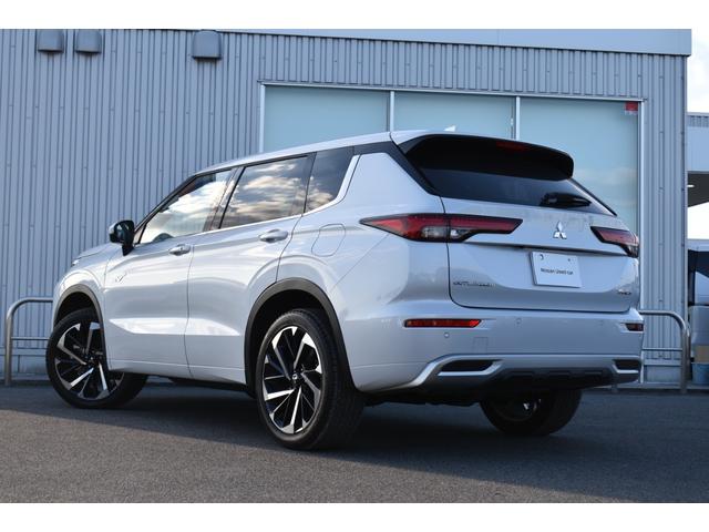 アウトランダーPHEV P 1オナ 純9ナビ TV BOSE ETC2.0 前後ドラレコ マイパイ アラモニ ワイヤレス充電 パワーシート 本革シート シート/ハンドルヒーター オートバックドア LEDヘッド コーナーセンサー(45枚目)