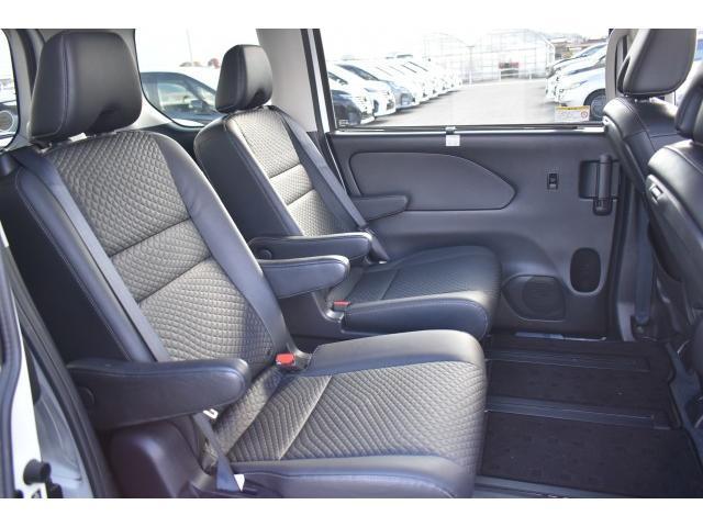 セレナ e-パワー ハイウェイスターV 防水シート 1オナ 純10ナビ TV ETC ドラレコ プロパイ アラモニ インテリミラー 両オートS LEDヘッド パックA 寒冷地 シート/ハンドルヒーター 純16AW エマブレ 踏み間違い防止(24枚目)