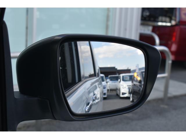 セレナ e-パワー ハイウェイスターV 防水シート 1オナ 純10ナビ TV ETC ドラレコ プロパイ アラモニ インテリミラー 両オートS LEDヘッド パックA 寒冷地 シート/ハンドルヒーター 純16AW エマブレ 踏み間違い防止(33枚目)