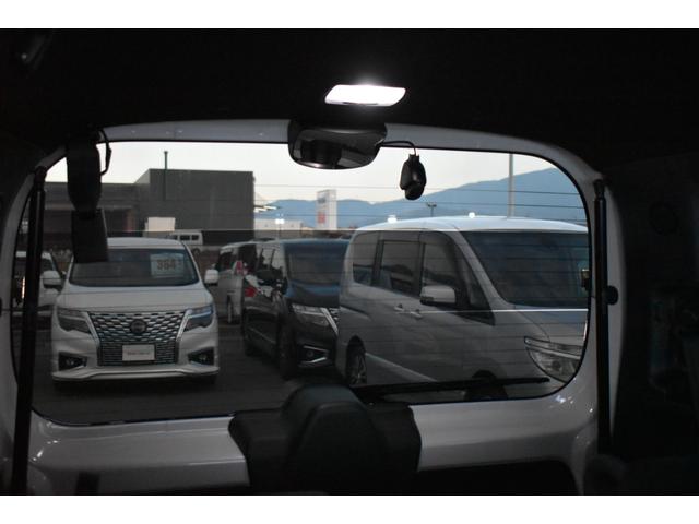 Ｎ－ＢＯＸカスタム Ｇ・スロープＬホンダセンシング　純８インチナビ　フルセグＴＶ　前後ドラレコ　ＥＴＣ　バックカメラ　両オートスライド　クルコン　シートヒーター　ＬＥＤヘッドライト　ホンダセンシング　車椅子スローパー　電動ウインチ　スマートキー（12枚目）