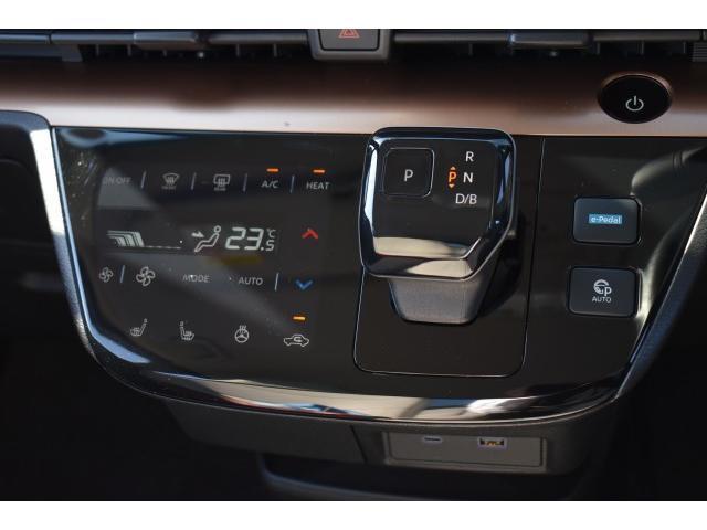 サクラ Ｇ　ＮＣ９ナビ　ＴＶ　ＥＴＣ２．０　プロパイ　プロパイパーキング　プレミアムインテリアＰＫＧ　ＬＥＤヘッド＆フォグ　寒冷地シート／ハンドルヒーター　エマブレ　コーナーセンサー　踏み間違い　充電ケーブル（13枚目）