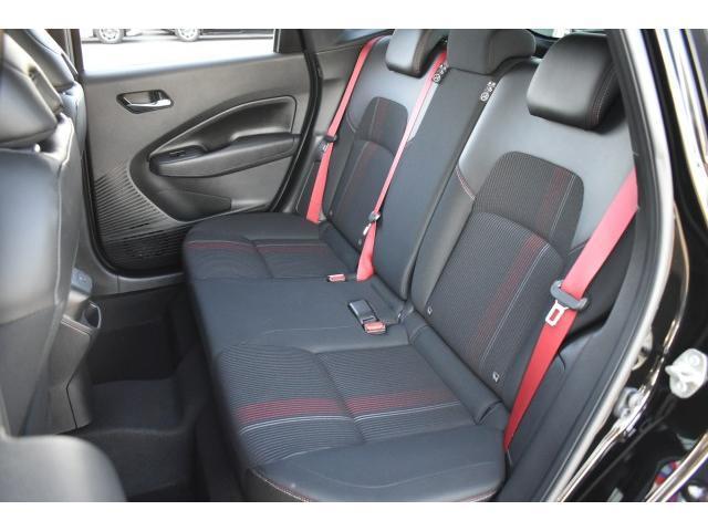 オーラ ニスモ　ＮＣ９ナビ　フルセグ　プロパイ　ＥＴＣ２．０　ＳＯＳ　ワイヤレス充電　アラモニ　インテリミラー　アダクティブＬＥＤヘッド　寒冷地　シート／ハンドルヒーター　エマブレ　コーナーセンサー　踏み間違い防止（23枚目）