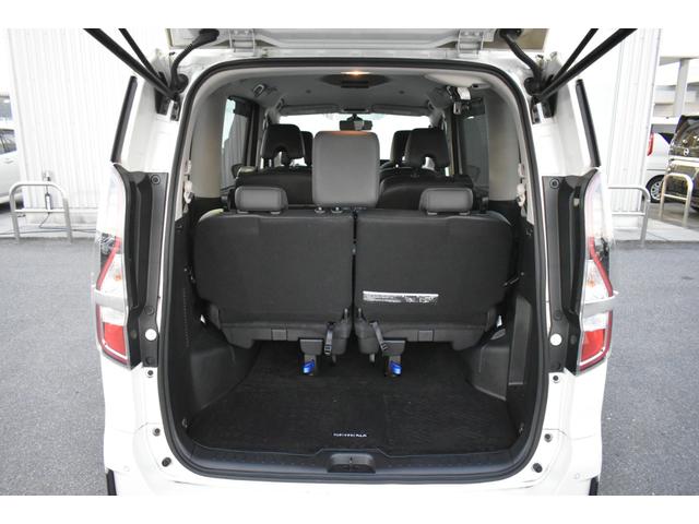 セレナ e-パワー ハイウェイスターV 防水シート 純10ナビ ドラレコ ETC プロパイ アラモニ インテリミラー 両オートS LEDヘッド パックA 寒冷地 シート/ハンドルヒーター WAAC エマブレ コーナーセンサー 踏み間違い防止(29枚目)