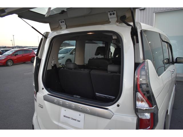 セレナ e-パワー ハイウェイスターV 防水シート 純10ナビ ドラレコ ETC プロパイ アラモニ インテリミラー 両オートS LEDヘッド パックA 寒冷地 シート/ハンドルヒーター WAAC エマブレ コーナーセンサー 踏み間違い防止(32枚目)