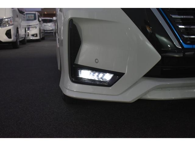 セレナ e-パワー ハイウェイスターV 防水シート 純10ナビ ドラレコ ETC プロパイ アラモニ インテリミラー 両オートS LEDヘッド パックA 寒冷地 シート/ハンドルヒーター WAAC エマブレ コーナーセンサー 踏み間違い防止(36枚目)