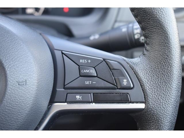 ノート ｅ－パワー　メダリスト　純正ナビ　フルセグＴＶ　ＥＴＣ　ドラレコ　アラウンドビューＭモニター　インテリルームミラー　クルコン　ＬＥＤヘッド　エマブレ　コーナーセンサー　踏み間違い防止　インテリキー（13枚目）