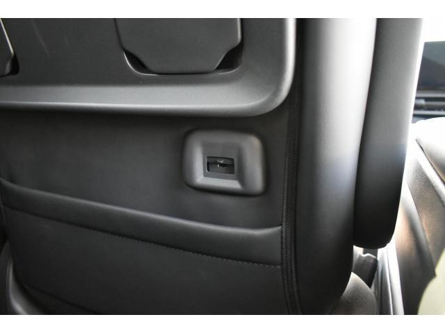 セレナ e-パワー ハイウェイスターV 純12.3ナビ 前後ドラレコ ETC2.0 ワイヤレス充電 アラモニ インテリミラー プロパイ 寒冷地 シート/ハンドルヒーター PTC素子 AC100V電源 アダクティブLEDヘッド 踏み間違い防止(20枚目)
