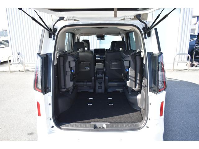 セレナ e-パワー ハイウェイスターV 純12.3ナビ 前後ドラレコ ETC2.0 ワイヤレス充電 アラモニ インテリミラー プロパイ 寒冷地 シート/ハンドルヒーター PTC素子 AC100V電源 アダクティブLEDヘッド 踏み間違い防止(32枚目)