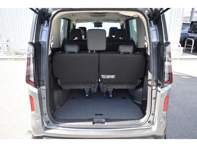 セレナ ハイウェイスターV AーWINエアロ 純12.3ナビ TV 後席M プロパイ アラモニ インテリミラー 前後ドラレコ SOS ワイヤレス充電 両オートS アダクティブLEDヘッド エマブレ コーナーセンサ 踏み間違い防止(33枚目)