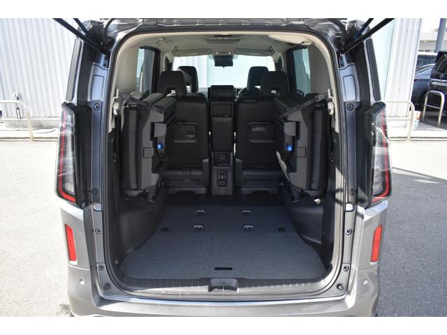 セレナ ハイウェイスターV AーWINエアロ 純12.3ナビ TV 後席M プロパイ アラモニ インテリミラー 前後ドラレコ SOS ワイヤレス充電 両オートS アダクティブLEDヘッド エマブレ コーナーセンサ 踏み間違い防止(35枚目)