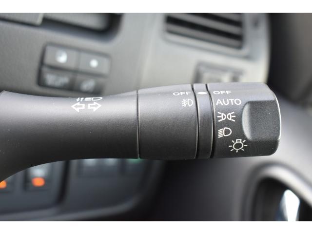 セレナ ライダパフォマンススペックブラックラインZZ SHV 純8インチナビ フルセグTV 後席フリップダウンモニター アラウンドビューモニター ETC ドラレコ 両側オートスライド クルコン エマブレ コーナーセンサー 踏み間違い インテリキー(13枚目)