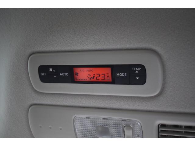 セレナ ライダパフォマンススペックブラックラインZZ SHV 純8インチナビ フルセグTV 後席フリップダウンモニター アラウンドビューモニター ETC ドラレコ 両側オートスライド クルコン エマブレ コーナーセンサー 踏み間違い インテリキー(15枚目)