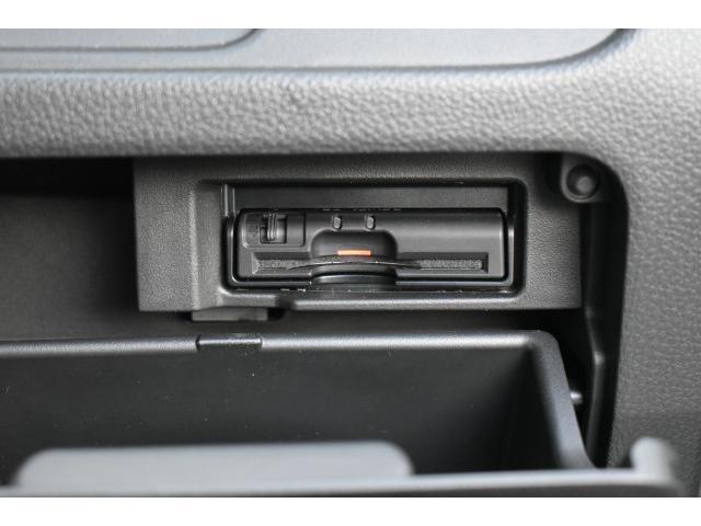 セレナ ライダパフォマンススペックブラックラインZZ SHV 純8インチナビ フルセグTV 後席フリップダウンモニター アラウンドビューモニター ETC ドラレコ 両側オートスライド クルコン エマブレ コーナーセンサー 踏み間違い インテリキー(16枚目)