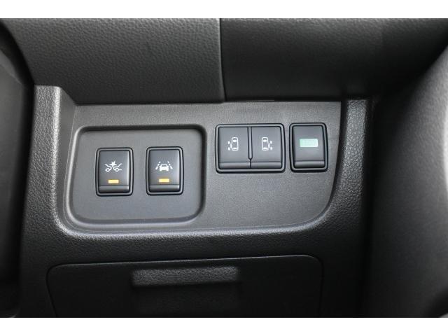 セレナ ライダパフォマンススペックブラックラインZZ SHV 純8インチナビ フルセグTV 後席フリップダウンモニター アラウンドビューモニター ETC ドラレコ 両側オートスライド クルコン エマブレ コーナーセンサー 踏み間違い インテリキー(17枚目)