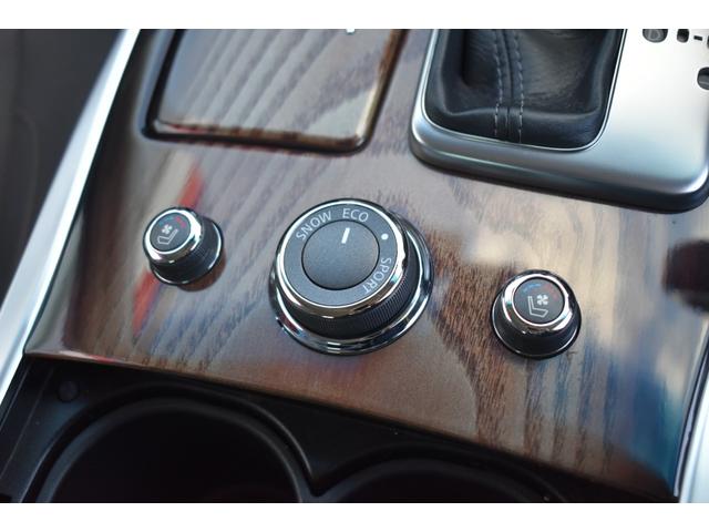 フーガハイブリッド ベースグレード　純正ナビ　ＴＶ　ＢＯＳＥ　セミアニリン本革シート　シートエアコン　パワーシート　前後ドラレコ　ＥＴＣ　アラウンドモニター　クルーズコントロール　ＬＥＤヘッド　エマブレ　コーナーセンサー　踏み間違い防止（18枚目）