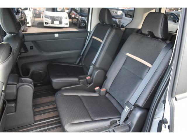 セレナ ｅ－パワー　ハイウェイスターＶ　１オナ　ＮＣ１２．３ナビ　前後ドラレコ　ＥＴＣ２．０　アラモニ　インテリミラ　ＳＯＳ　ワイヤレス充電　寒冷地　シート／ハンドルヒーター　ＰＴＣ素子　ＡＣ１００Ｖ　アダクティブＬＥＤヘッド　両側オートＳ（32枚目）