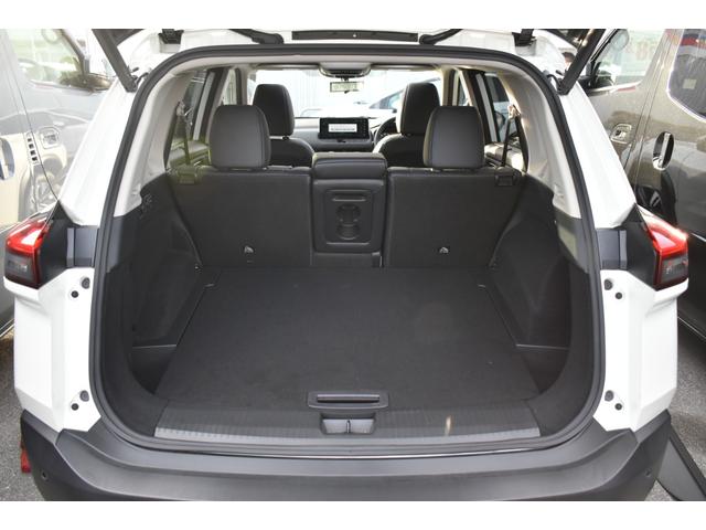 エクストレイル Ｇ　ｅ－４ＯＲＣＥ　ガラスルーフ　ＢＯＳＥ　アダクティブＬＥＤヘッド　ルーフレール　ＮＩＳＭＯフロントリップスポイラー　純１２．３ナビ　プロパイ　ＡＶＭ　インテリミラー　シート／ハンドルヒーター　オートバックドア（33枚目）