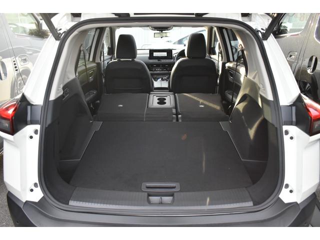 エクストレイル Ｇ　ｅ－４ＯＲＣＥ　ガラスルーフ　ＢＯＳＥ　アダクティブＬＥＤヘッド　ルーフレール　ＮＩＳＭＯフロントリップスポイラー　純１２．３ナビ　プロパイ　ＡＶＭ　インテリミラー　シート／ハンドルヒーター　オートバックドア（35枚目）