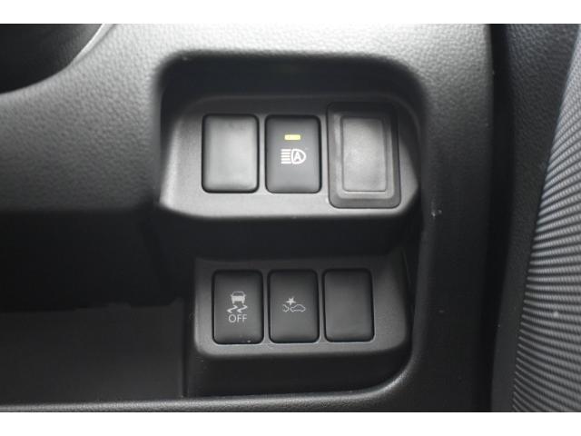 デイズ ハイウェイスター　Ｘ　ワンオーナー　純正ナビ　フルセグＴＶ　ドラレコ　アラウンドビューモニター　キセノンヘッドランプ　フォグランプ　エマブレ　インテリジェントキー　オートエアコン　ハイビームアシスト（11枚目）