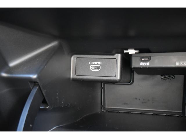 リーフ Ｇ　純９ナビ　フルセグＴＶ　プロパイ　プロパイパーキング　ドラレコ　ＥＴＣ２．０　ＡＶＭ　インテリミラー　ＬＥＤヘッド　寒冷地　シート／ハンドルヒーター　　コーナーセンサー　踏み間違い防止　インテリキー（18枚目）