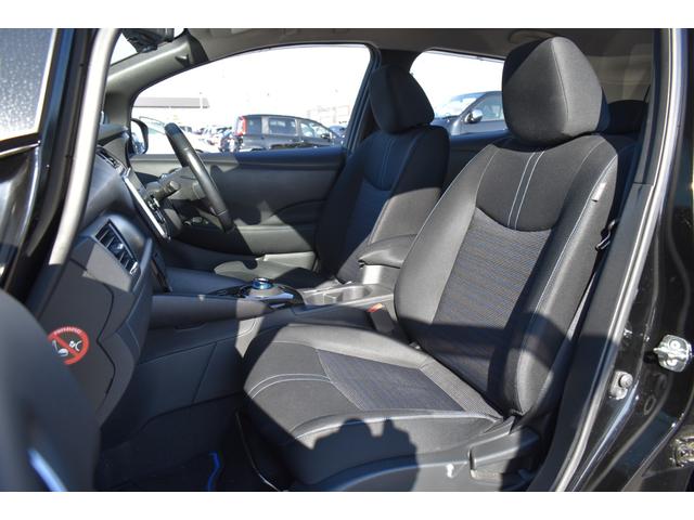 リーフ Ｇ　純９ナビ　フルセグＴＶ　プロパイ　プロパイパーキング　ドラレコ　ＥＴＣ２．０　ＡＶＭ　インテリミラー　ＬＥＤヘッド　寒冷地　シート／ハンドルヒーター　　コーナーセンサー　踏み間違い防止　インテリキー（28枚目）