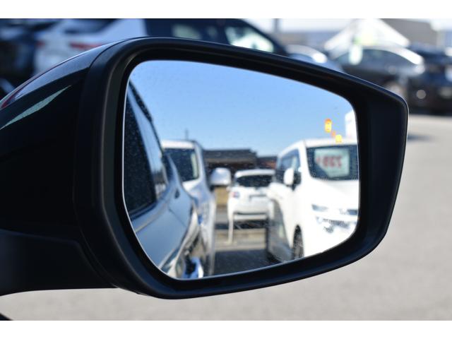 リーフ Ｇ　純９ナビ　フルセグＴＶ　プロパイ　プロパイパーキング　ドラレコ　ＥＴＣ２．０　ＡＶＭ　インテリミラー　ＬＥＤヘッド　寒冷地　シート／ハンドルヒーター　　コーナーセンサー　踏み間違い防止　インテリキー（33枚目）