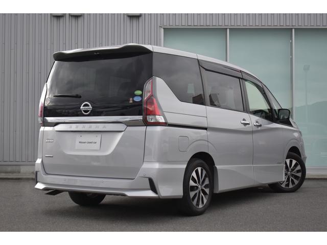 セレナ ハイウェイスター　ＶセレクションＩＩ　１オナ　純９ナビ　フルセグＴＶ　ＥＴＣ　ドラレコ　アラモニ　両オートスライド　ＬＥＤヘッド　セーフティパックＡ　寒冷地　デュアルエアコン　エマブレ　コーナーセンサー　踏み間違い　インテリキー（5枚目）