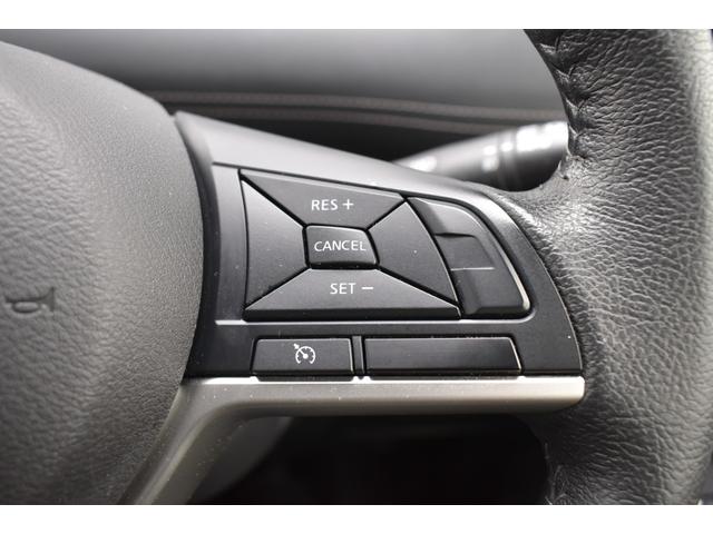 セレナ ハイウェイスター　ＶセレクションＩＩ　１オナ　純９ナビ　フルセグＴＶ　ＥＴＣ　ドラレコ　アラモニ　両オートスライド　ＬＥＤヘッド　セーフティパックＡ　寒冷地　デュアルエアコン　エマブレ　コーナーセンサー　踏み間違い　インテリキー（14枚目）