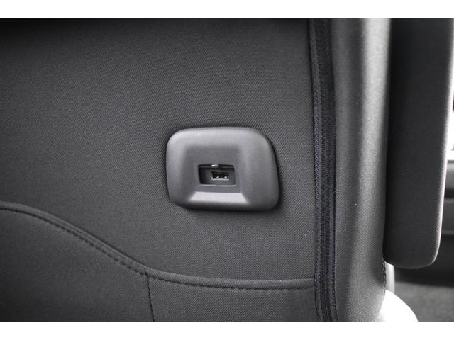 セレナ ハイウェイスター　ＶセレクションＩＩ　１オナ　純９ナビ　フルセグＴＶ　ＥＴＣ　ドラレコ　アラモニ　両オートスライド　ＬＥＤヘッド　セーフティパックＡ　寒冷地　デュアルエアコン　エマブレ　コーナーセンサー　踏み間違い　インテリキー（19枚目）