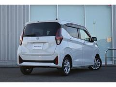 �͵��Υǥ��������ˤ��ޤ��������󸽼֤򸫤ˤ���Ź�������� 2