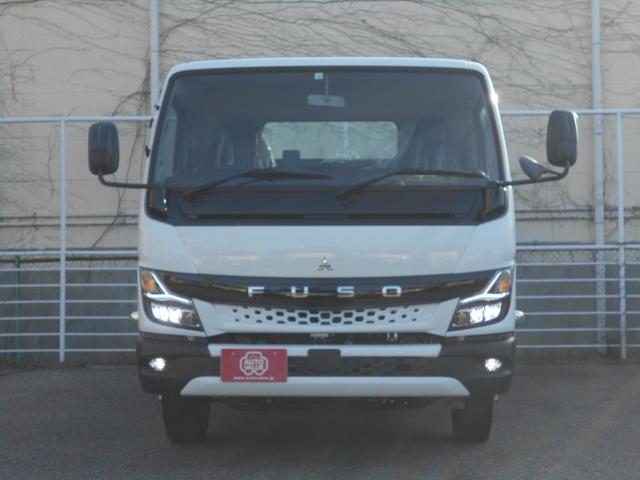 ３０００ｋｇ積み積載車　極東フラトップＺＥＲＯＩＩ　ラジコン　ウインチ　ＬＥＤヘッドライト＆ＬＥＤフォグランプ　スマートキー×２　左電格ミラー　衝突被害軽減ブレーキ　車線逸脱警報装置　横滑り防止装置　坂道発進補助装置　スペアキー　アイドリングストップ(3枚目)