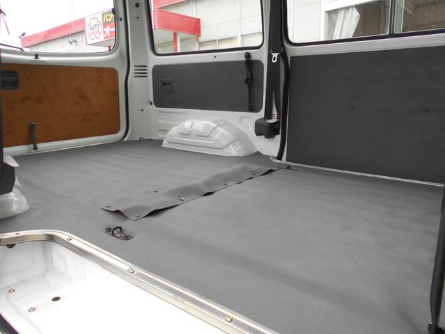 ボンゴバン DX 5人乗り 1150kg積み AT車 キーレス 左電動ミラー 集中ロック(17枚目)