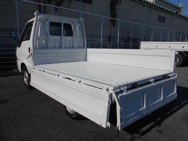 MAZDA BONGO TRUCK DX