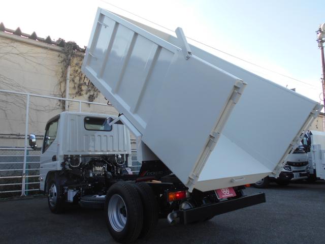 キャンター NEWモデル 深ダンプ 3000kg積み4ナンバー 土砂禁 リアWタイヤ フル液晶メーターパネル バックカメラ LEDオートヘッドライト LEDフォグランプ スマートキー2個 左電格ミラー アイドリングストップ ステアリングリモコン 横滑り防止装置(12枚目)