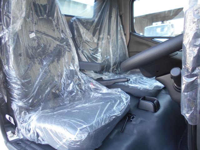 キャンター NEWモデル 深ダンプ 3000kg積み4ナンバー 土砂禁 リアWタイヤ フル液晶メーターパネル バックカメラ LEDオートヘッドライト LEDフォグランプ スマートキー2個 左電格ミラー アイドリングストップ ステアリングリモコン 横滑り防止装置(26枚目)