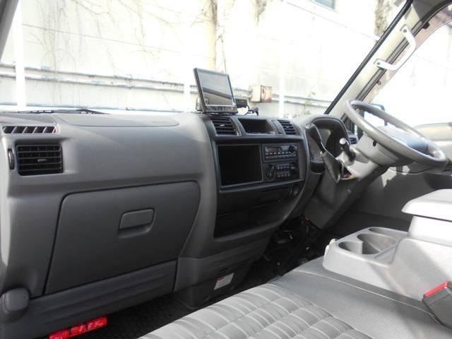 ボンゴバン ＤＸ　４ＷＤ　ハイルーフ　１０００ｋｇ積み　オートマ車　４ＷＤ切替レバー　２人乗り　バックカメラ　ドラレコ　左電動ミラー　リモコンキー　マット＆バイザー　ＳＴタイヤ（22枚目）