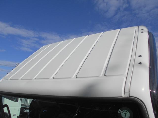 ＮＴ４５０アトラス フルスーパーロー平ボディ　カスタム　２０００ｋｇ積み４ナンバー　リアＷタイヤ　社外ナビＴＶ　ＥＴＣ　キーレス　スペアキー　両側電動格納ミラー　衝突被害軽減ブレーキ　車線逸脱警報装置　横滑り防止装置　荷台床鉄板張り　坂道発進補助装置（12枚目）