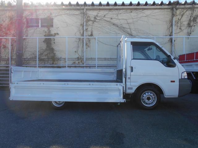 バネットトラック DX スーパーロー ロング Wタイヤ 1000kg積み 5速MT 三方開 左電動ミラー ドラレコ 集中ドアロック ヘッドライトレベライザー マット&バイザー 荷台木製(6枚目)