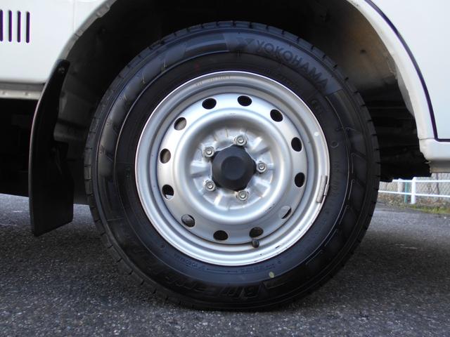 バネットトラック DX スーパーロー ロング Wタイヤ 1000kg積み 5速MT 三方開 左電動ミラー ドラレコ 集中ドアロック ヘッドライトレベライザー マット&バイザー 荷台木製(17枚目)