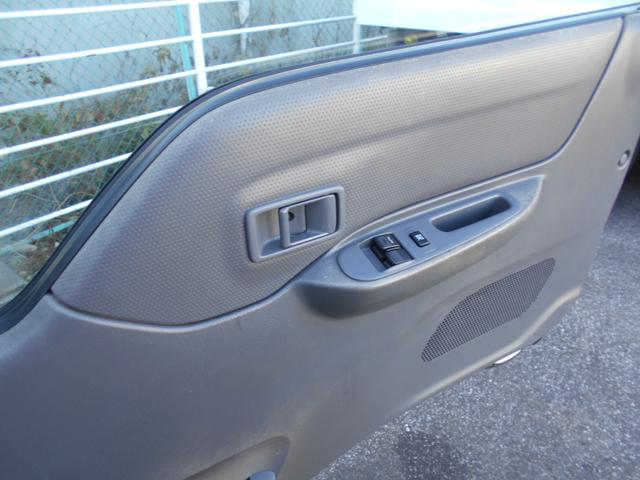 バネットトラック DX スーパーロー ロング Wタイヤ 1000kg積み 5速MT 三方開 左電動ミラー ドラレコ 集中ドアロック ヘッドライトレベライザー マット&バイザー 荷台木製(29枚目)