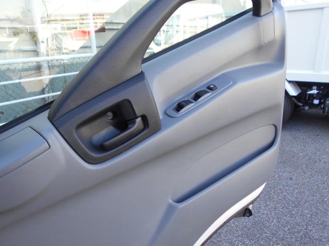 ダイナトラック 4450kg積み平ボディ ワイド超ロング LEDヘッドライト LEDフォグランプ ETC バックカメラ スマートキー2個 スペアキー 坂道発進補助装置 衝突被害軽減ブレーキ 車線逸脱警報装置 横滑り防止装置 電動パーキングブレーキ(36枚目)