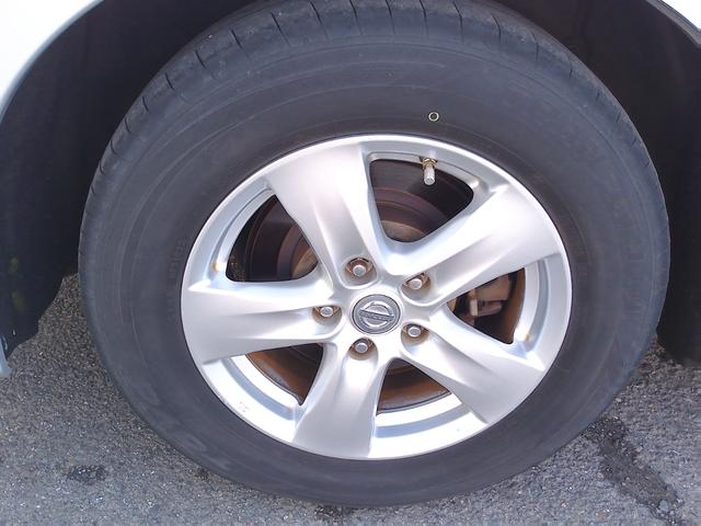 右リアタイヤ♪