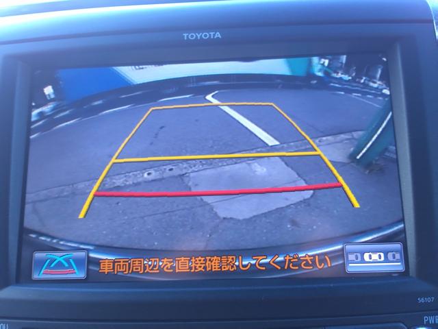 アルファード ２４０Ｓ　Ｃパッケージ　車検２年付　ツインサンルーフ　メーカーＯＰナビ　後席モニター　フルセグ　ＤＶＤ再生　Ｂｌｕｅｔｏｏｔｈ　両側パワースライドドア　パワーバックドア　ＥＴＣ　パワーシート　エグゼクティブキャプテンシート（14枚目）